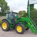 JOHN DEERE 5100M
