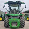 JOHN DEERE 8600