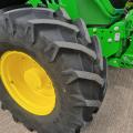 John Deere 6130R