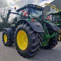 JOHN DEERE 6R 215