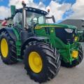 JOHN DEERE 6R 215