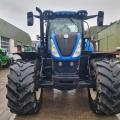 NEW HOLLAND T7.210