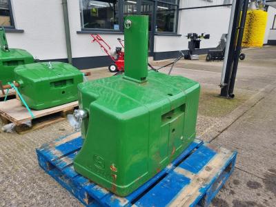  JOHN DEERE 1500kg Weight Block