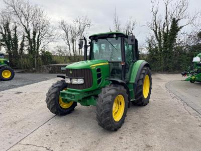 2008 JOHN DEERE 6330