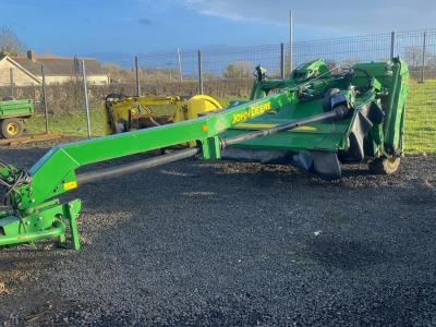 2011 JOHN DEERE 530 Trailed Mower