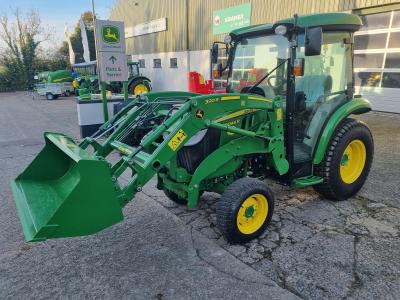 DEMO John Deere 3046R