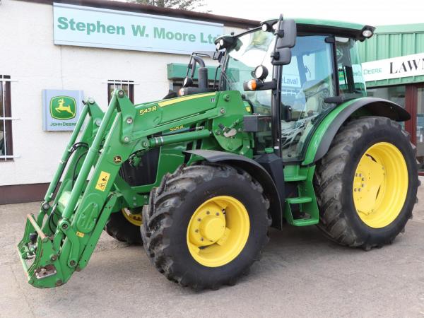 JOHN DEERE 5125R