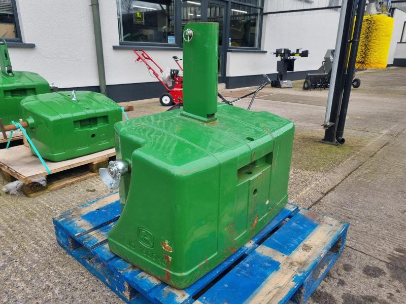 JOHN DEERE 1500kg Weight Block