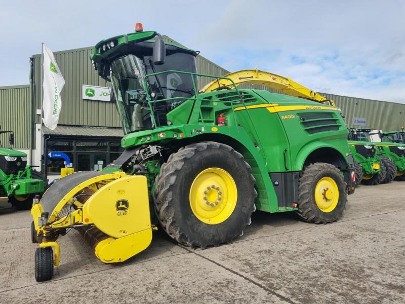 JOHN DEERE 8400i