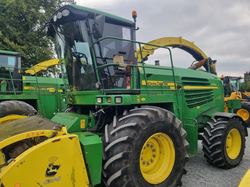 JOHN DEERE 7750