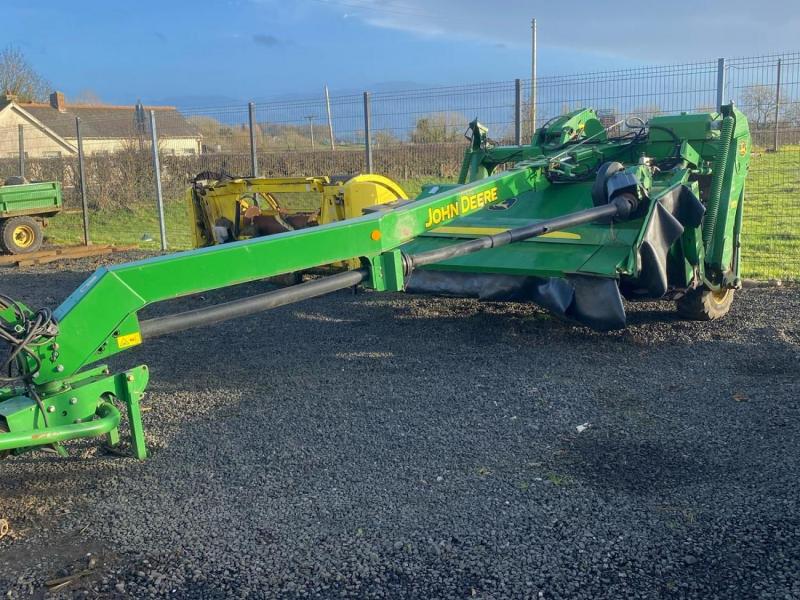 JOHN DEERE 530 Trailed Mower